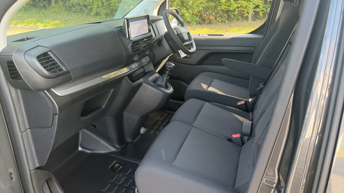 Vauxhall Vivaro L1 Diesel 1.5 Turbo D 120 Pro H1 Van - Image 13